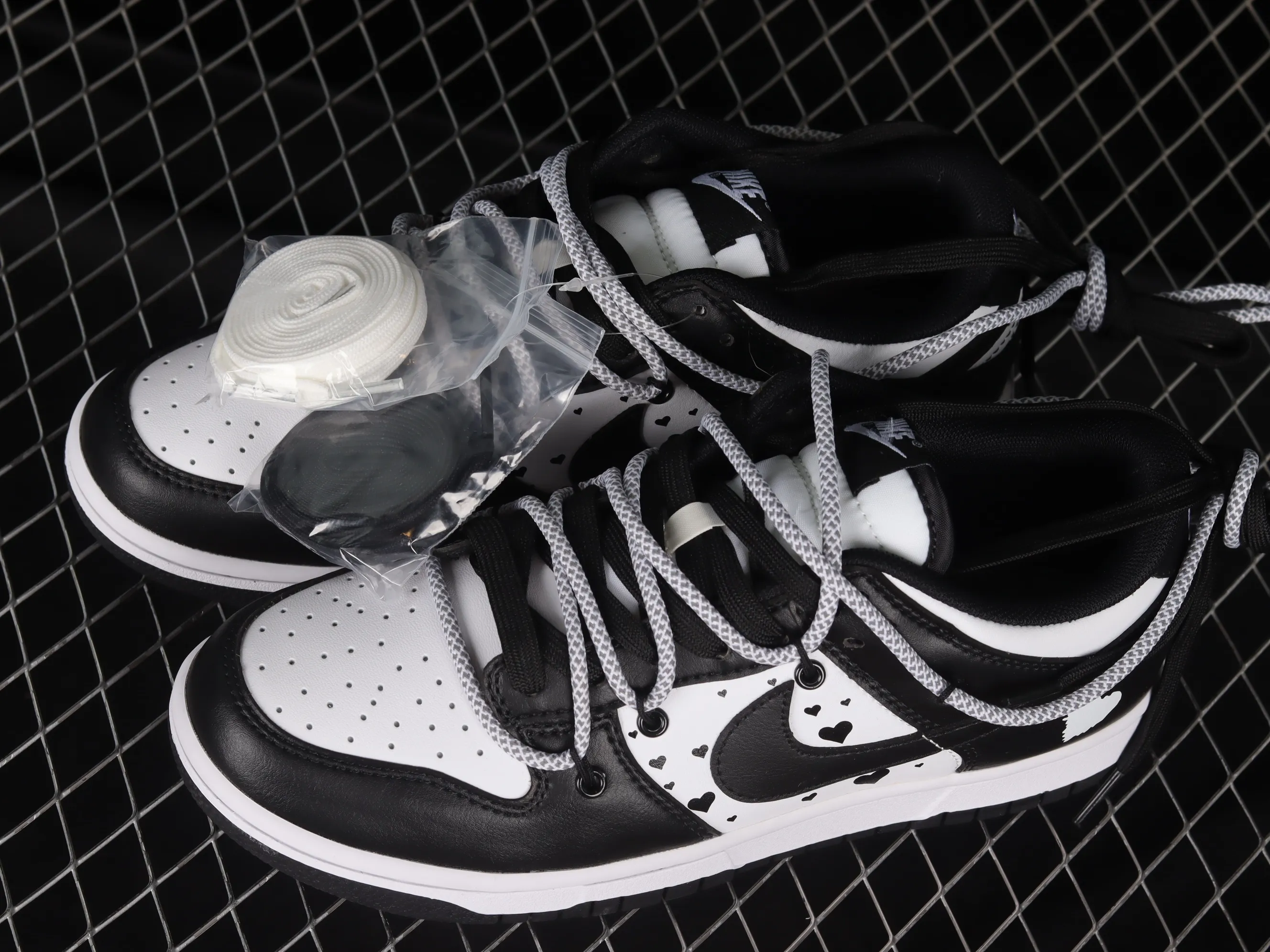 All Categories Nk SB Dunk Series Nk SB Dunk Low Low-top Sneakers Nk Dunk Low Black and White Red Panda Valentine's Day Customized Deconstructed Strap Casual Sneakers DD1503-106